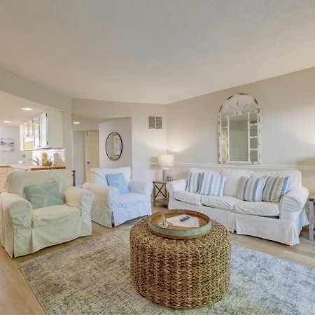 6 Beach Arbor